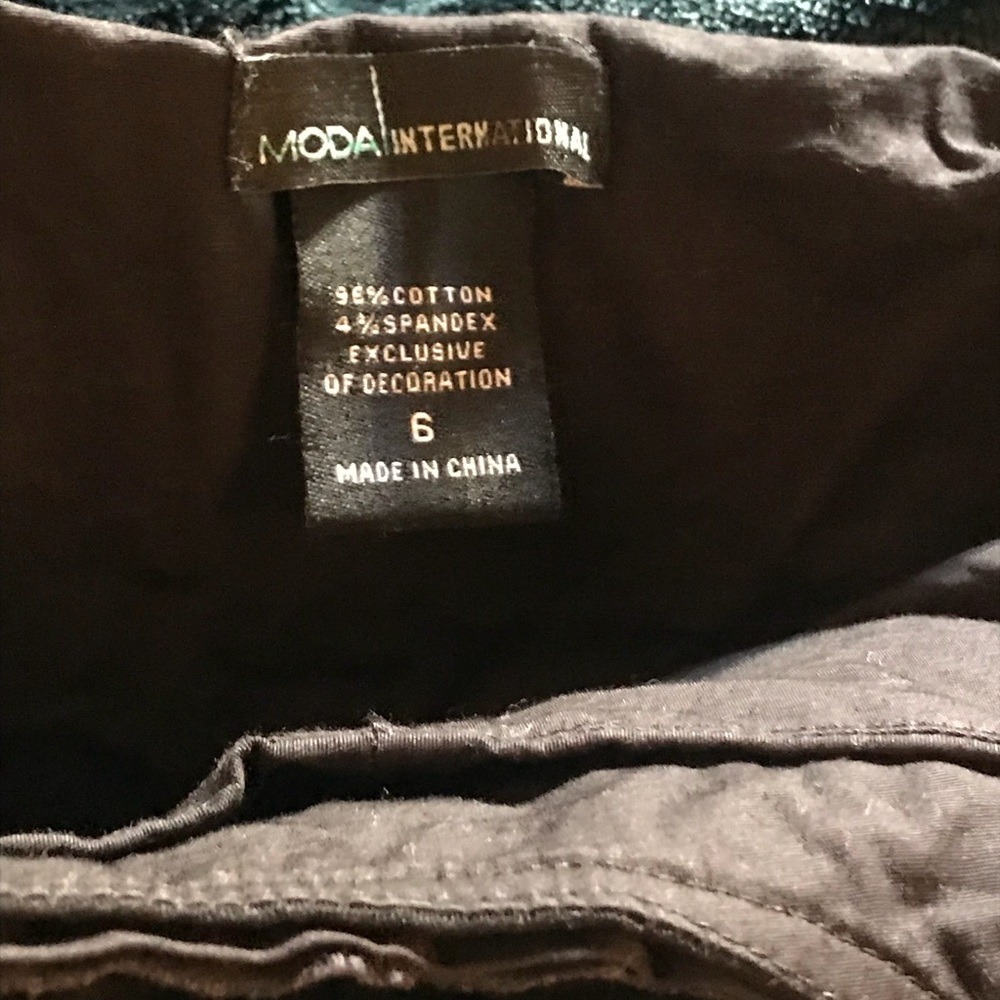 Moda International Halter Top - Picture 6 of 8